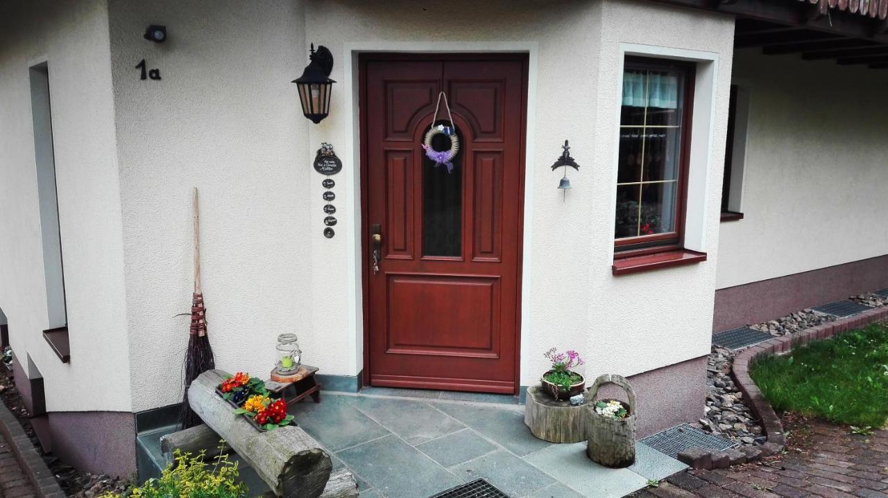 Gaestezimmer Familie Mueller ออกุสตุสบวร์ก ภายนอก รูปภาพ